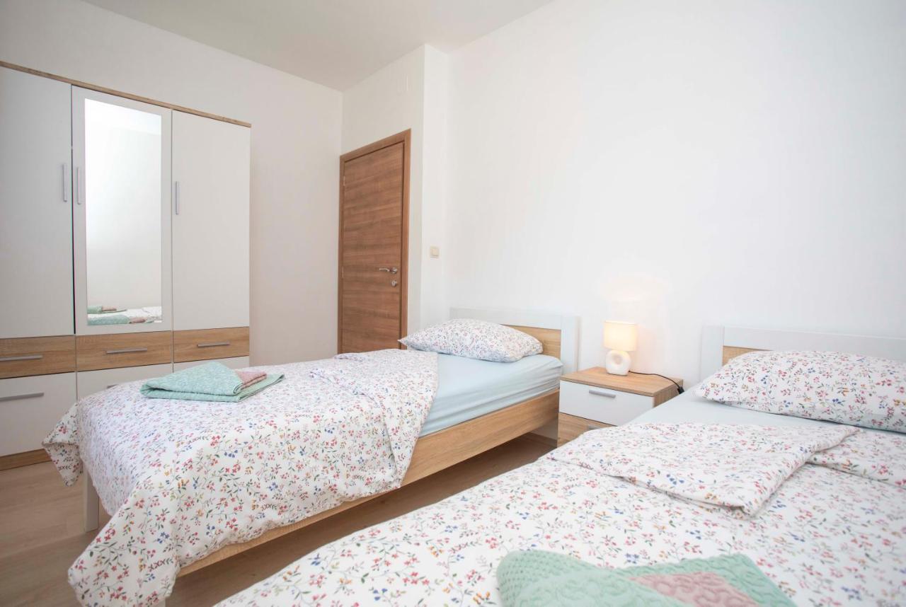 Apartmani Marica Plomin Ngoại thất bức ảnh