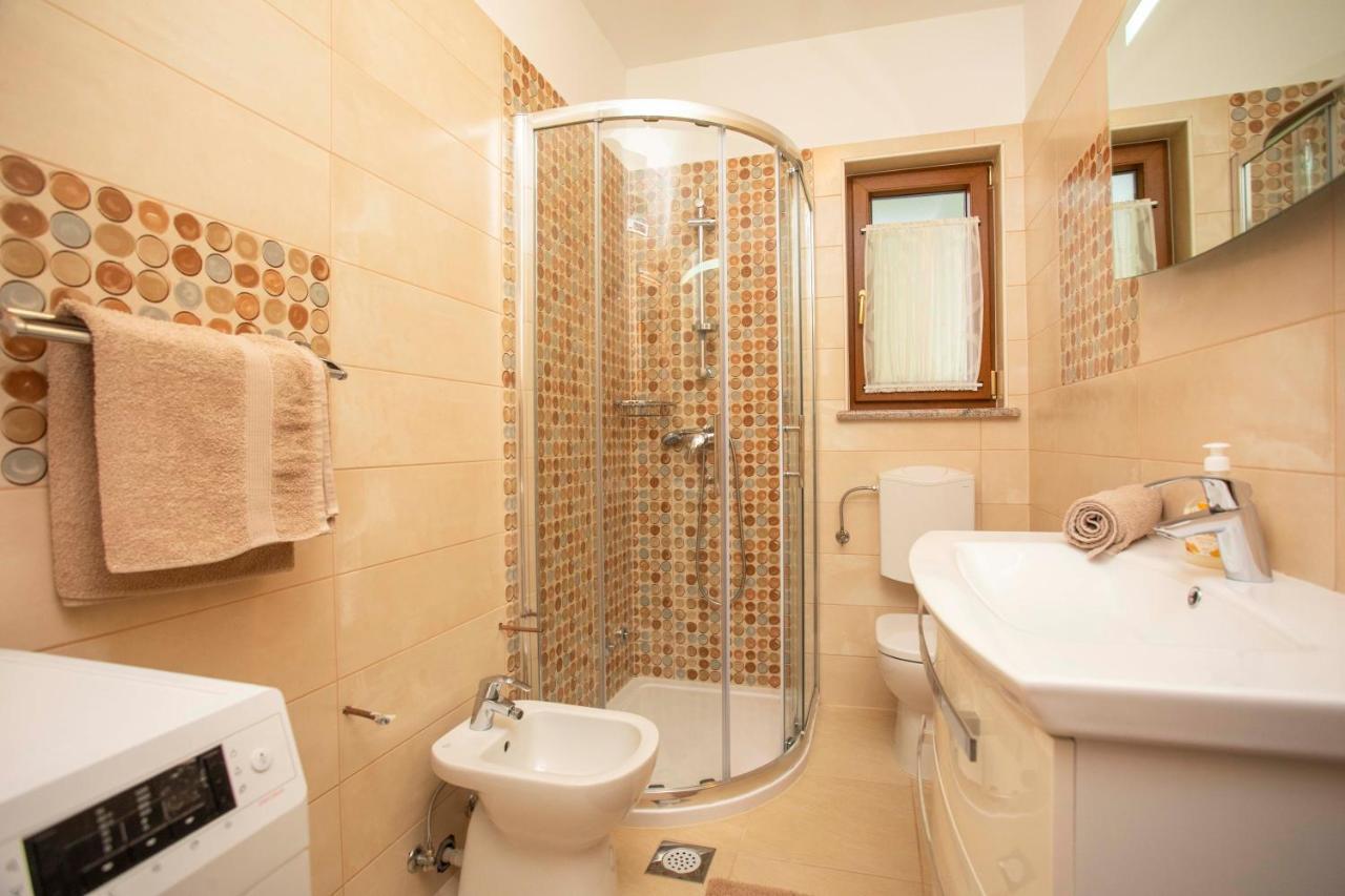 Apartmani Marica Plomin Ngoại thất bức ảnh