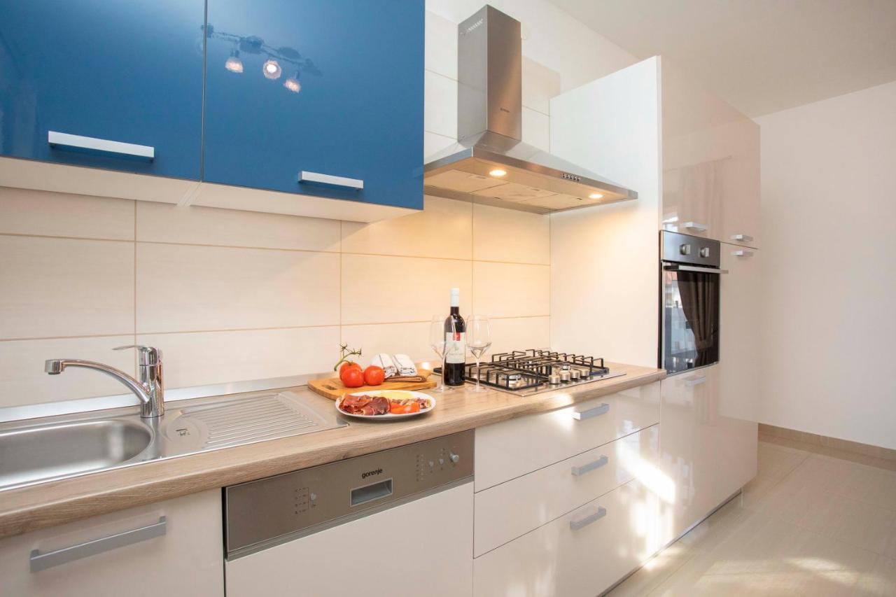 Apartmani Marica Plomin Ngoại thất bức ảnh